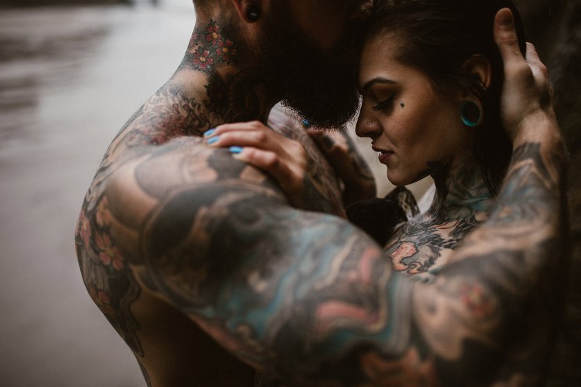 Татуираните правят повече секс
 