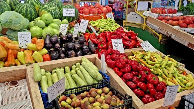 Търговия на плодове и зеленчуци