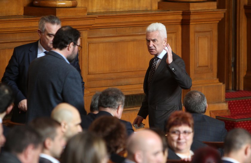 Сидеров: Ще гласуваме оставката на Цветанов, с Дариткова се работи лесно