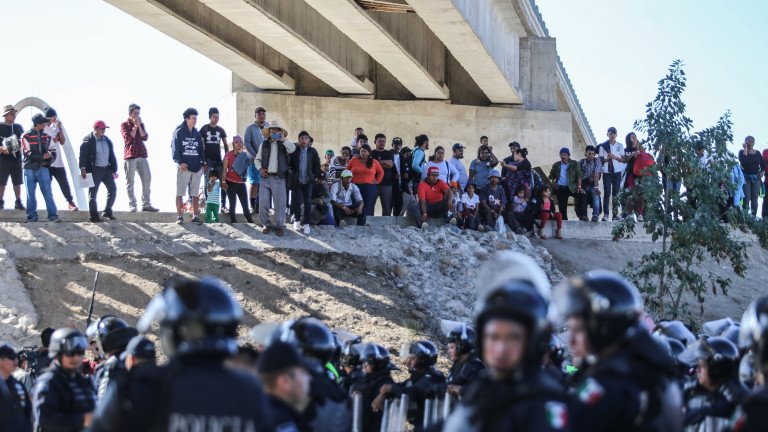 Мексико с безпрецедентни мерки срещу незаконната имиграция