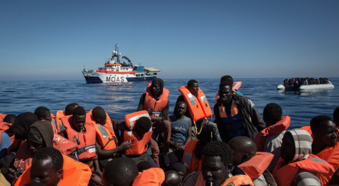 В Италия глоби на кораби с мигранти