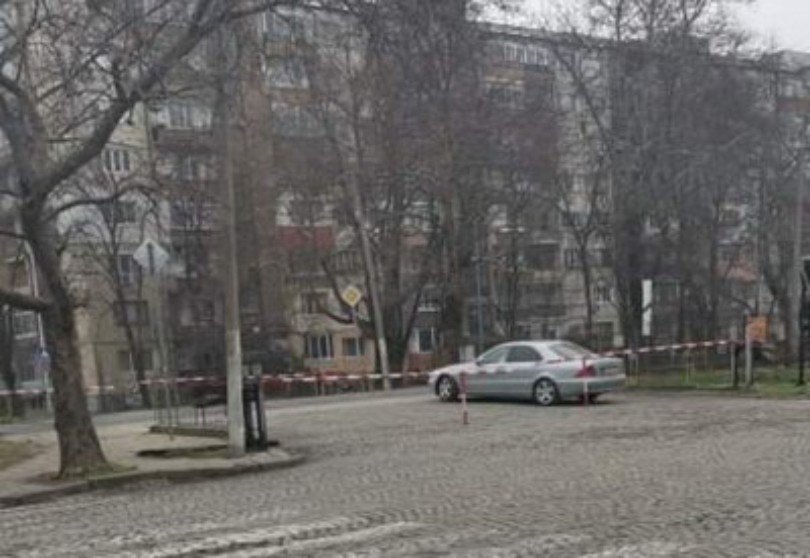 Баровец с мерцедес заседна на жп линия