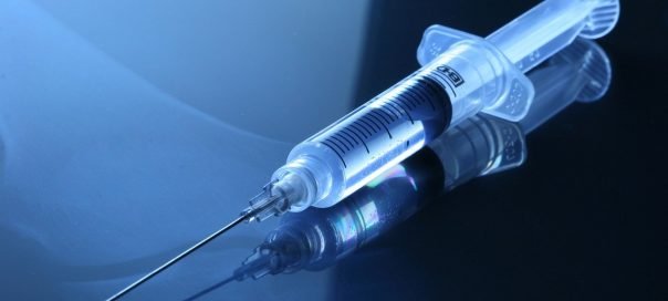 Социолози: Столичани и висшисти се ваксинират масово, но са само 1/5 