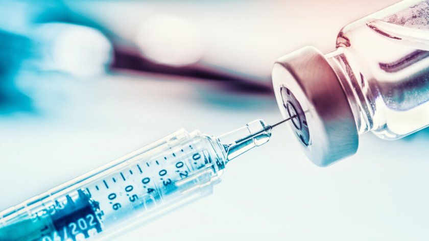 Румъния даде 21 000 ваксини "Астра Зенека" на Молдова