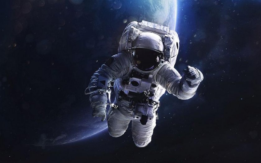 Към звездите: Софийският университет ще обучава космонавти 