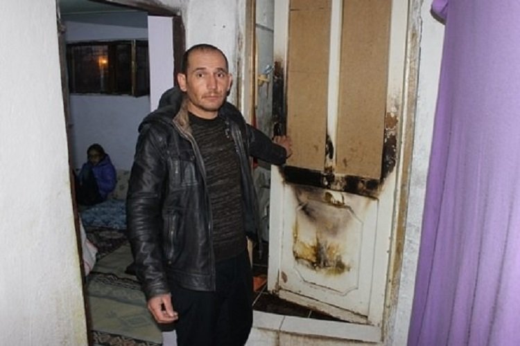 Огнен дух пали къща на турско семейство