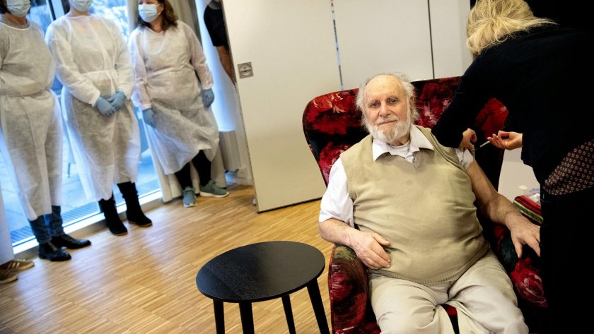 И Дания одобри „АстраЗенека” за хора над 65 години