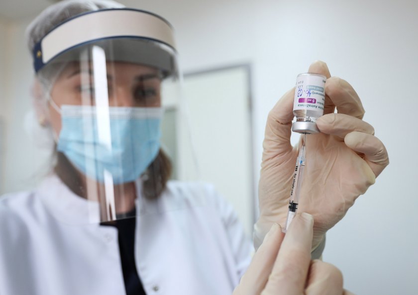Италия няма да принуждава населението си да се ваксинира с "АстраЗенека"