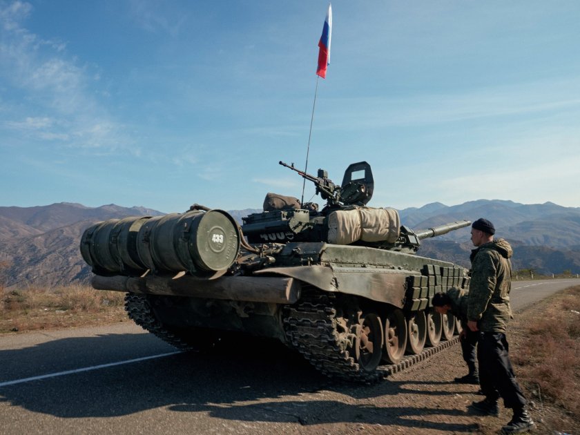 Руският става втори официален език в Нагорни Карабах