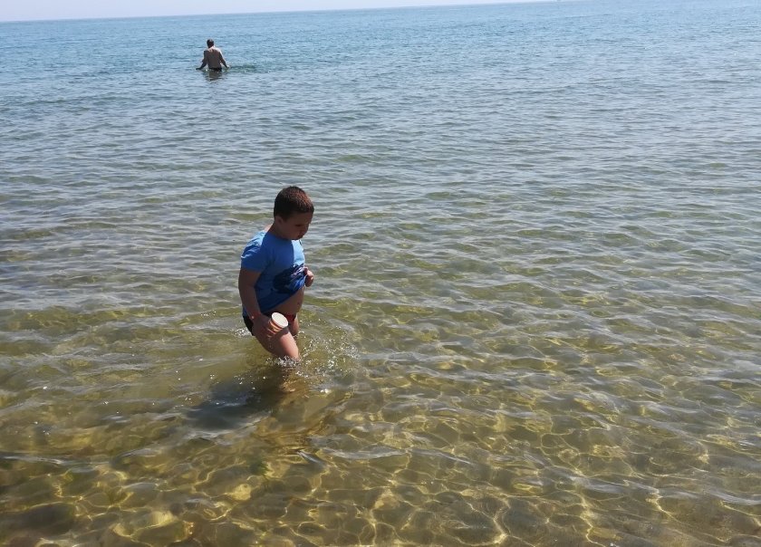 Спасиха две деца от удавяне във Варна