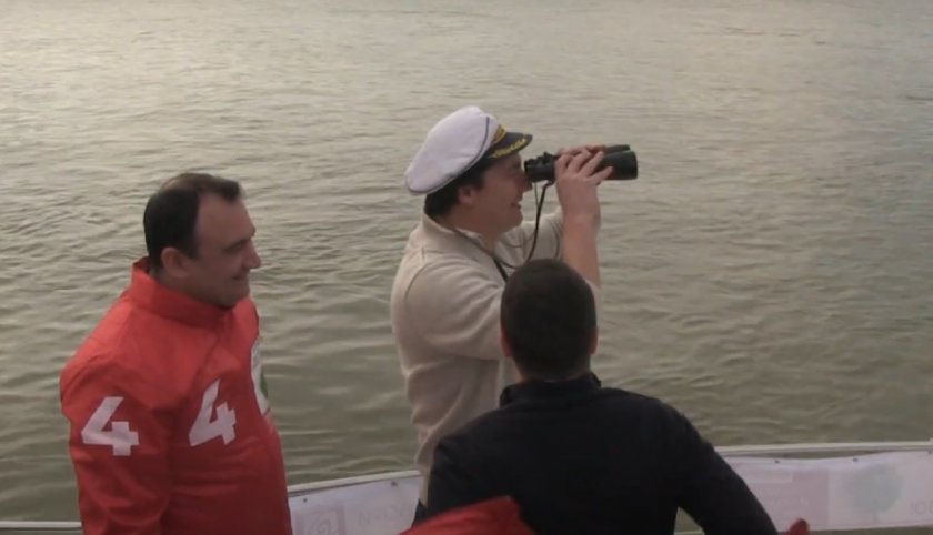 Крум Зарков стана капитан на лодка (ВИДЕО)