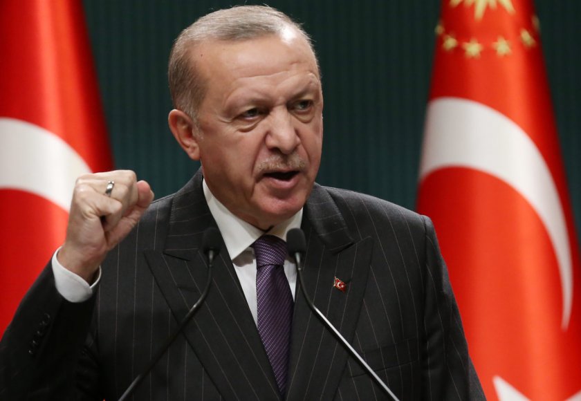 Ердоган обвини италианския премиер в нагло поведение