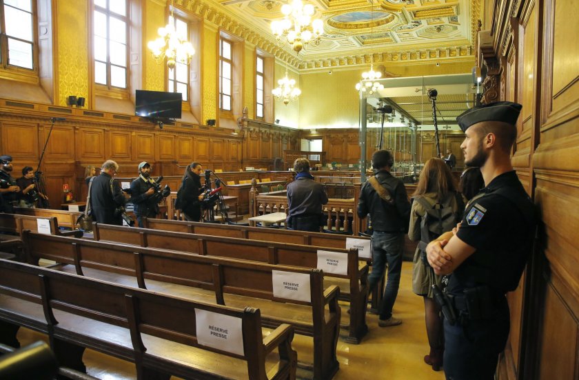 Франция слага камери в съдебните зали