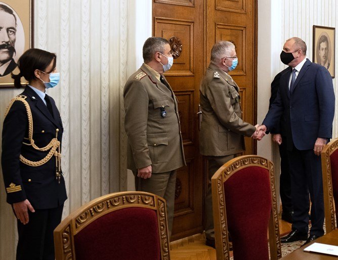 Президентът се срещна с шефа на Военния комитет на ЕС