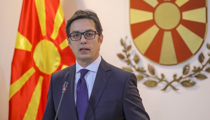 Президентът на С. Македония плаши с кръвопролития