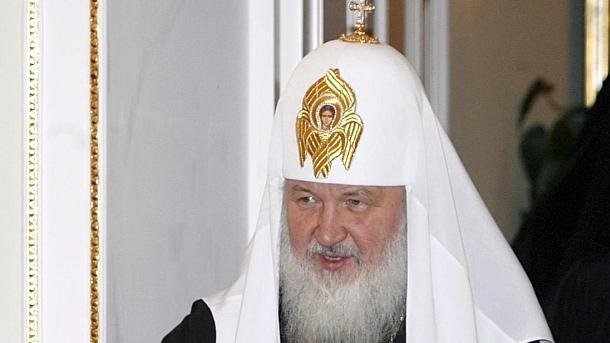 Руските църкви отвориха врати за миряните