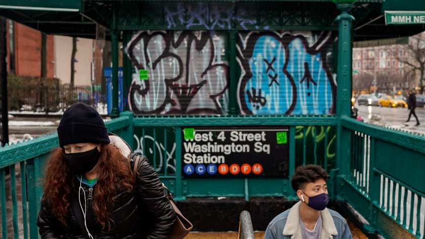 В Ню Йорк ваксинират и в метрото