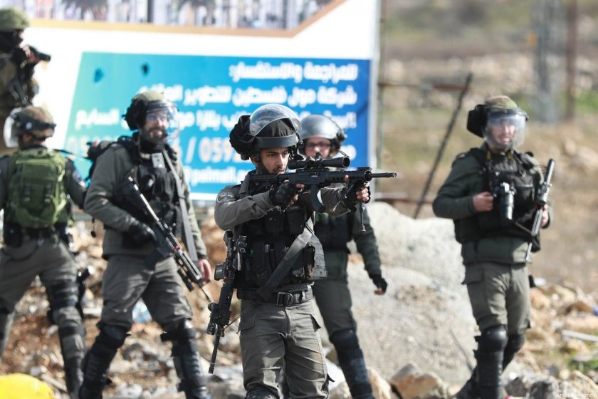Израелската армия чака одобрение за нахлуване в Газа