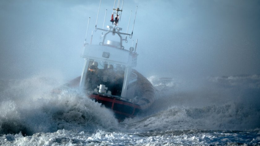 Риболовен кораб е изчезнал в Черно море
