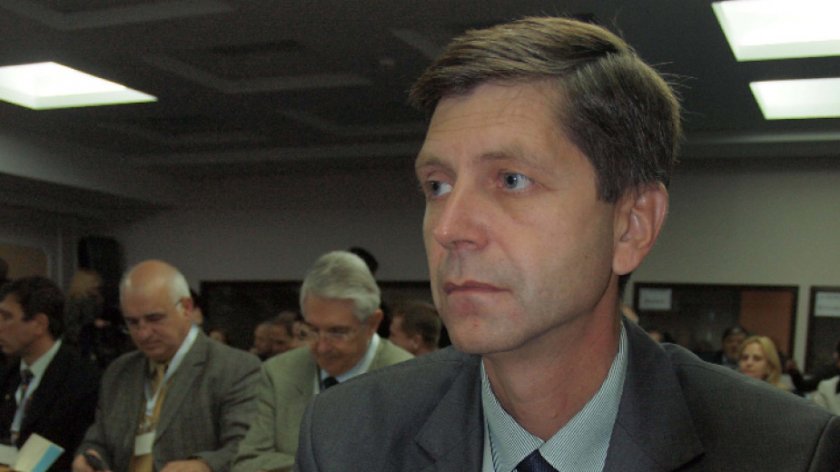 Жан Виденов тръгна към изборите с измама