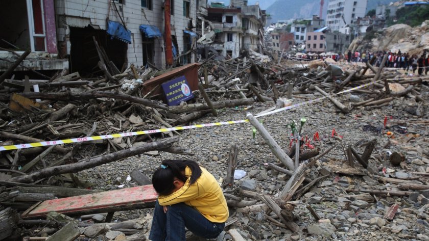 Силно земетресение в Китай взе две жертви