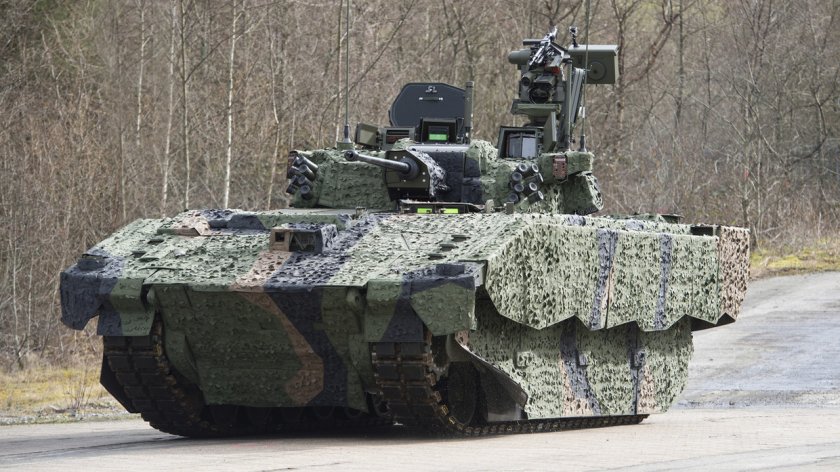 Великобритания е изхарчила милиарди за дефектни танкове