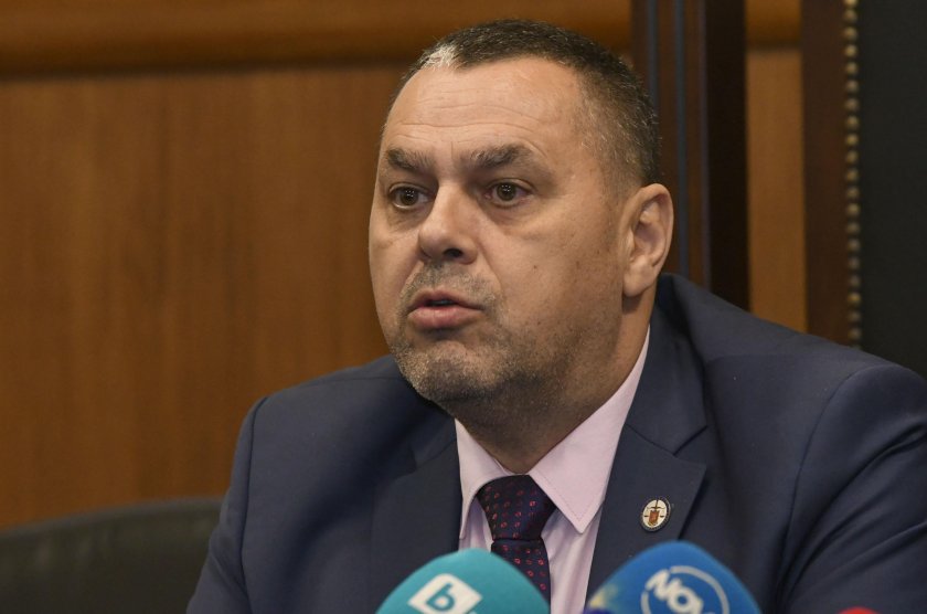 Банков изплю камъчето: Бойко Рашков поиска да арестувам полицейски шеф в болница