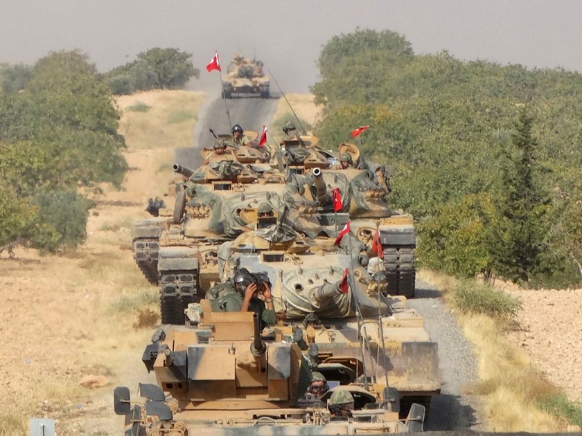Турция с нови удари в Сирия