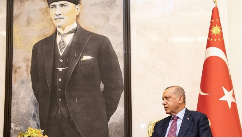 В Турция заведоха дело за обида на Ататюрк