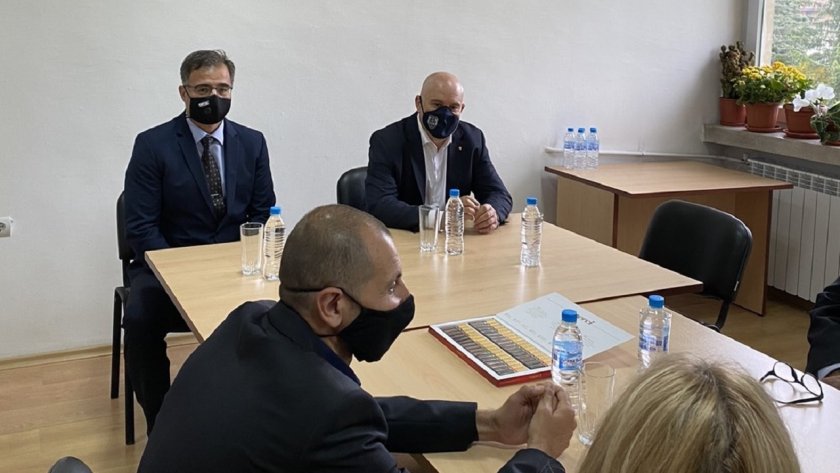 Гешев обсъди необходимостта от недопускане на изборни нарушения