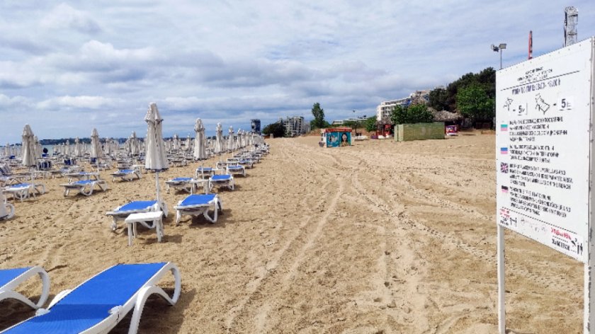 Слънчев бряг откри сезона с пусти алеи и празни хотели