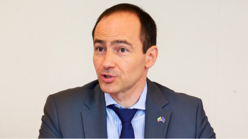 Евродепутатите от ГЕРБ се жалят на ЕП и ЕК от служебното правителство