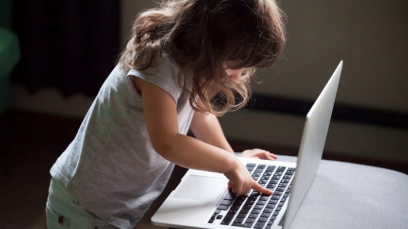 Русия разработва интернет само за деца