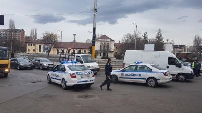 Пешеходец загина под моста на гара Подуяне в София