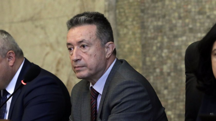 Янаки Стоилов изрита шефката на Агенцията по вписванията (НА ЖИВО)