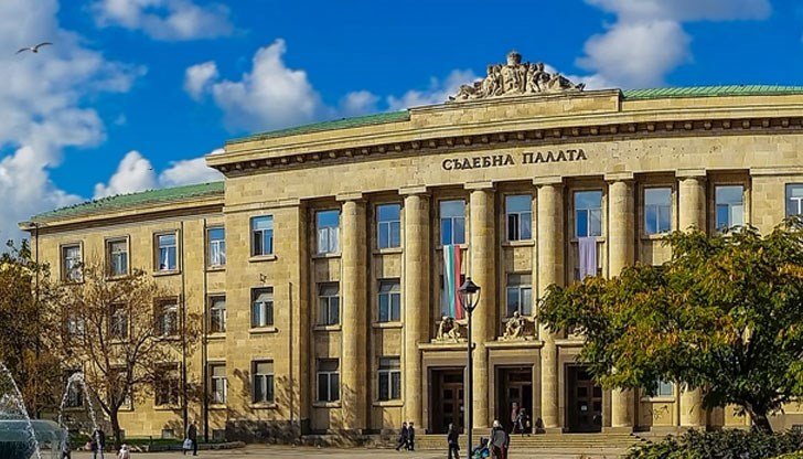 Доживот за русенец, заклал жена си