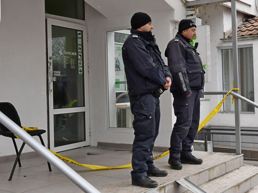 Банковият обирджия от Дупница вече с обвинение