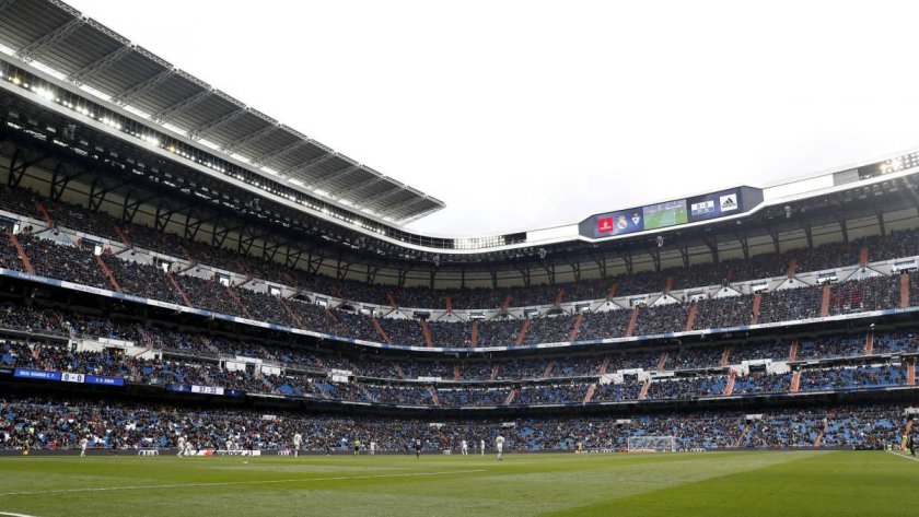 Добра вест от Испания: Пускат с пълен капацитет стадионите и залите