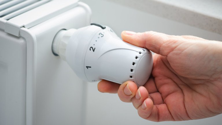 Скок: Парното и топлата вода поскъпват