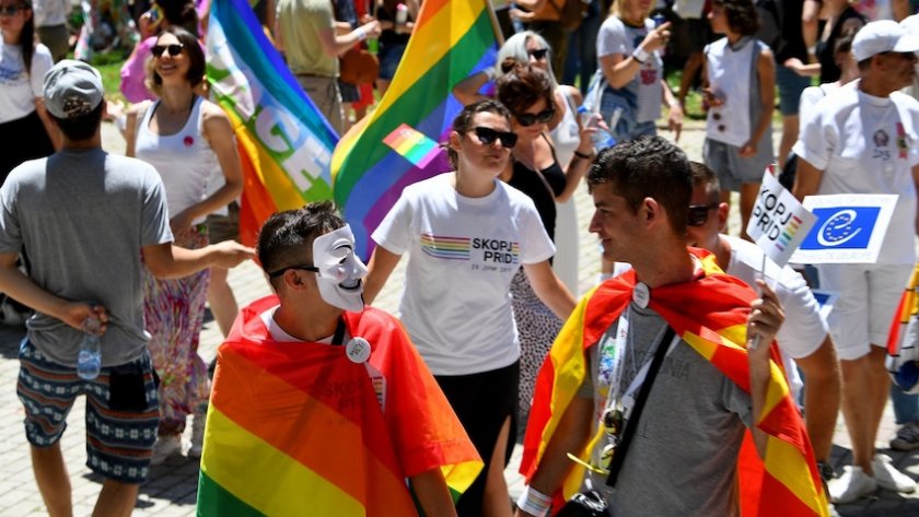 Ало, София? Президентът на Северна Македония се включи в гей парада в Скопие