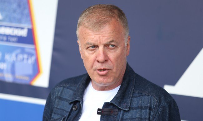 Сираков: Диксън ми е симпатичен, няма да го нарека мошеник