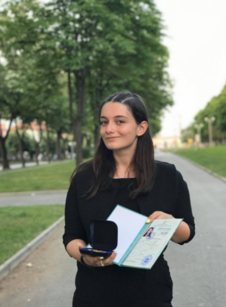 И красива, и умна: Предлагат врачанка за национална диплома