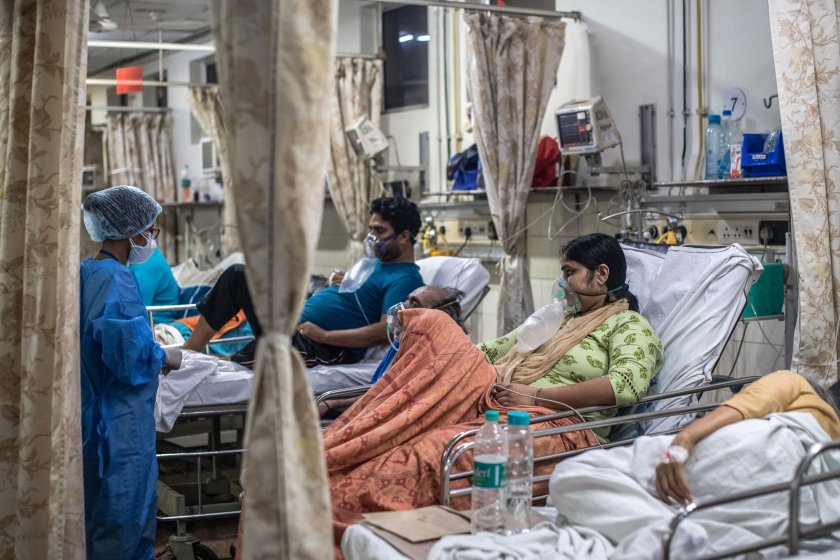 Броят на жертвите на COVID-19 в Индия надскочи 400 000