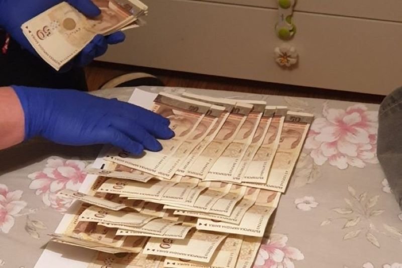 Спипаха лихвар от Градец да купува гласове