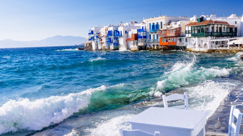 Масово отменят почивки в Гърция