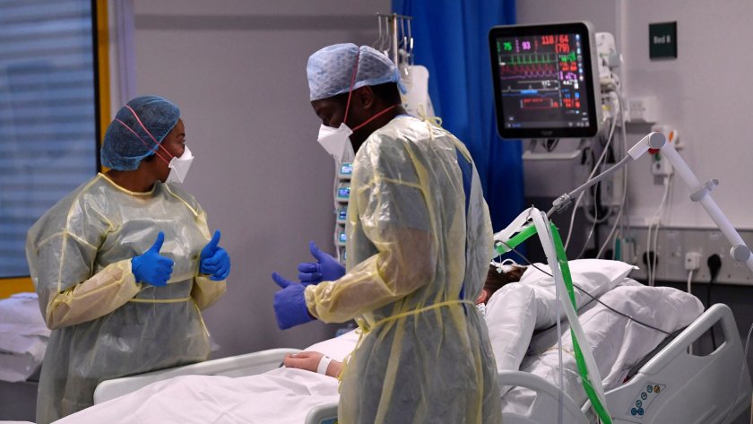 Британските болници почват да се затрудняват с коронавируса