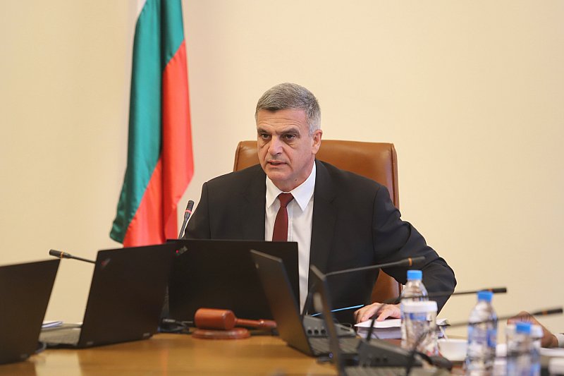 Янев: България има нужда от управление, което дава перспектива