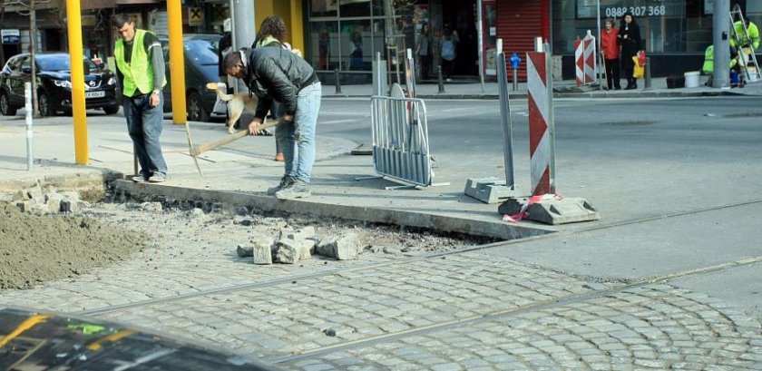 Забрани в София заради ремонт на бул. „Гоце Делчев”