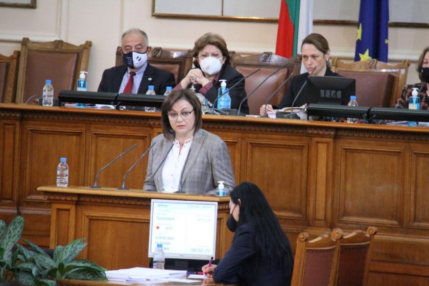 И БСП-Пловдив скочи срещу Нинова, иска й оставката 