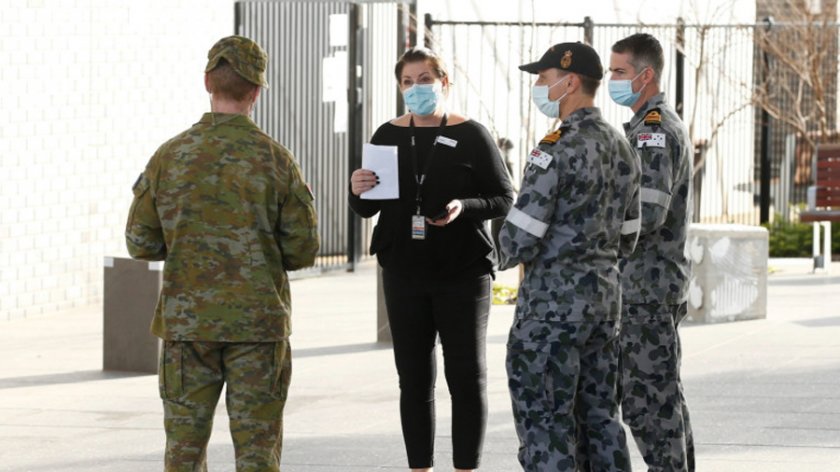 Армията налага карантина в Австралия